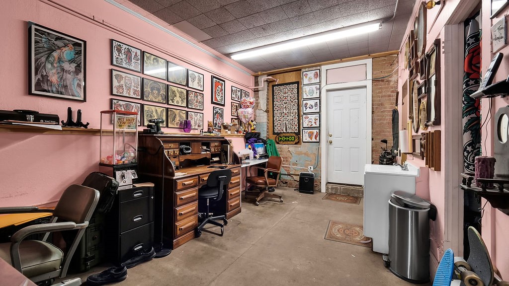 115-121 E Wall Sherman TX 75090
