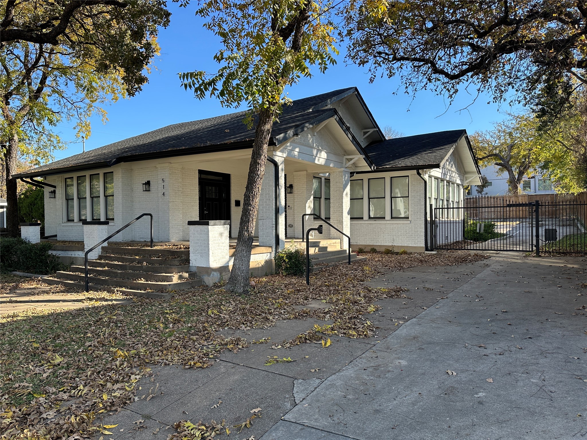 514 N Marsalis Avenue Dallas TX 75203