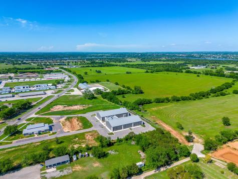 920 Tucker Way Granbury TX 76048