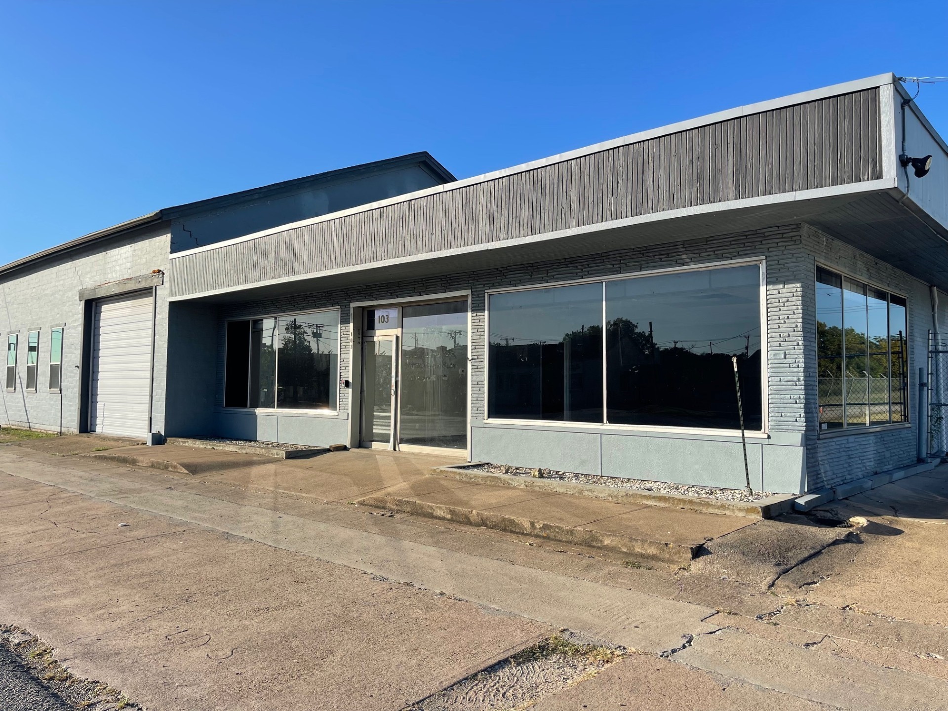 103 W Broad Forney TX 75126