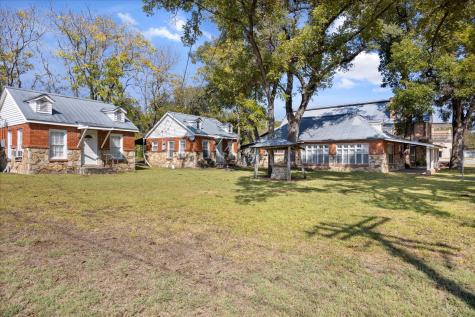 301 NE Barnard Street Glen Rose TX 76043
