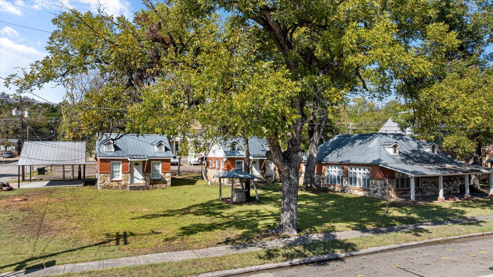301 NE Barnard Street Glen Rose TX 76043