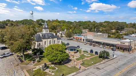 301 NE Barnard Street Glen Rose TX 76043