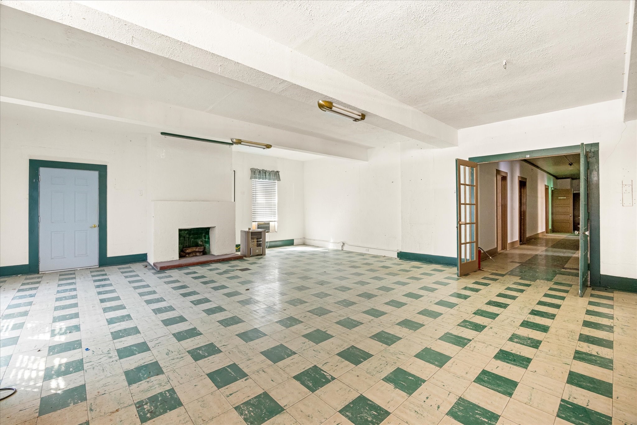 301 NE Barnard Street Glen Rose TX 76043