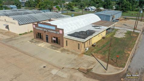 1331 Cumberland Street Vernon TX 76384