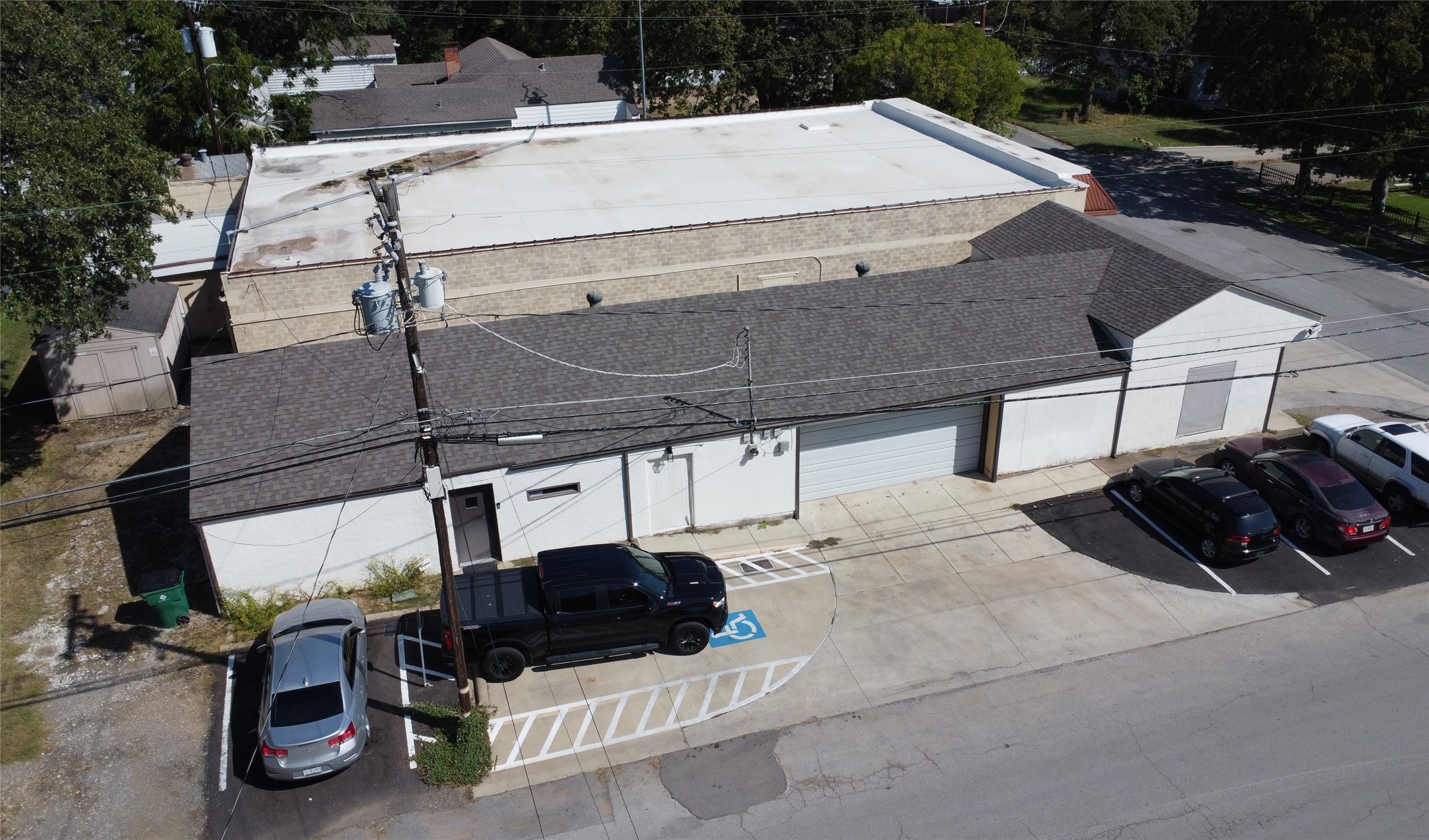 1401 Oak Knoll Drive Haltom City TX 76117