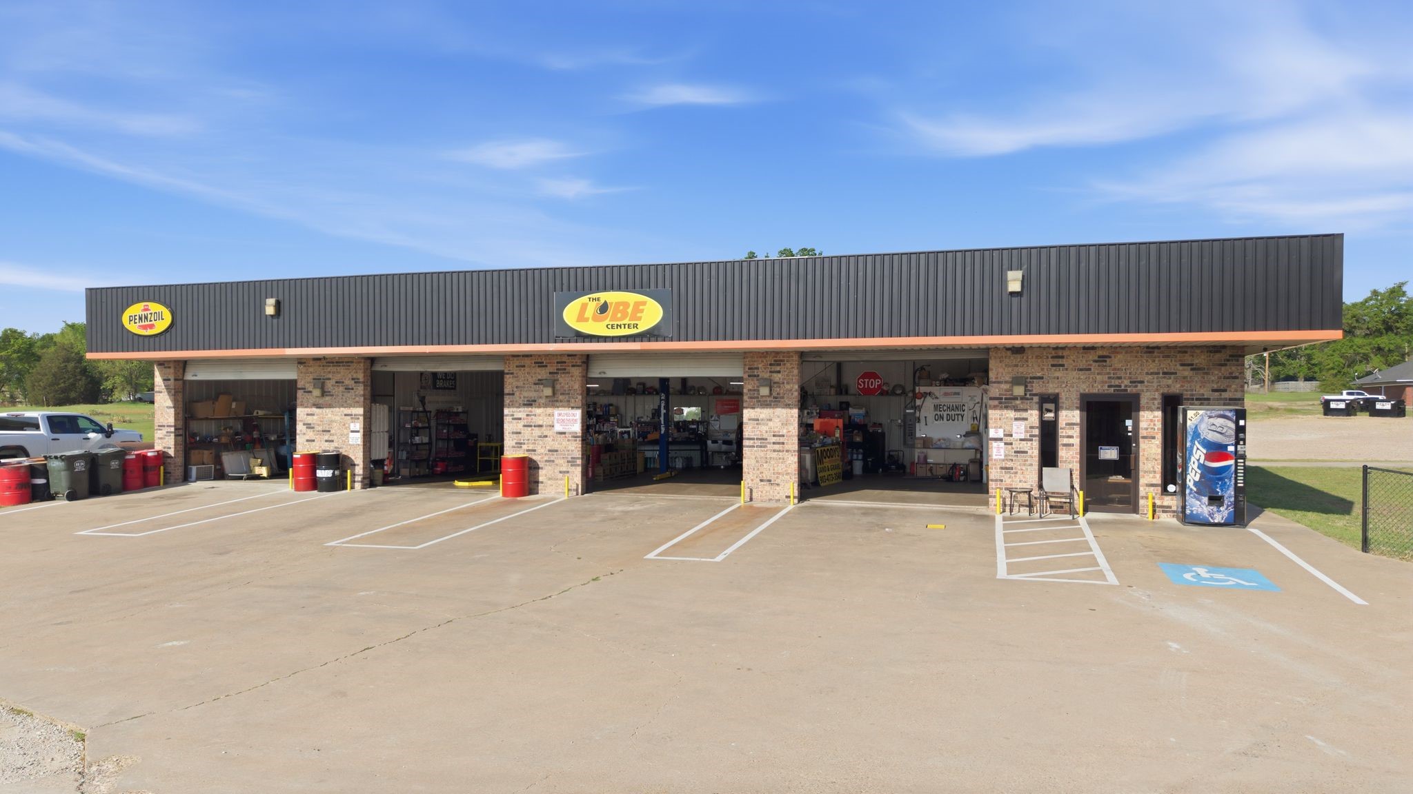 319 W Lennon Drive Emory TX 75440
