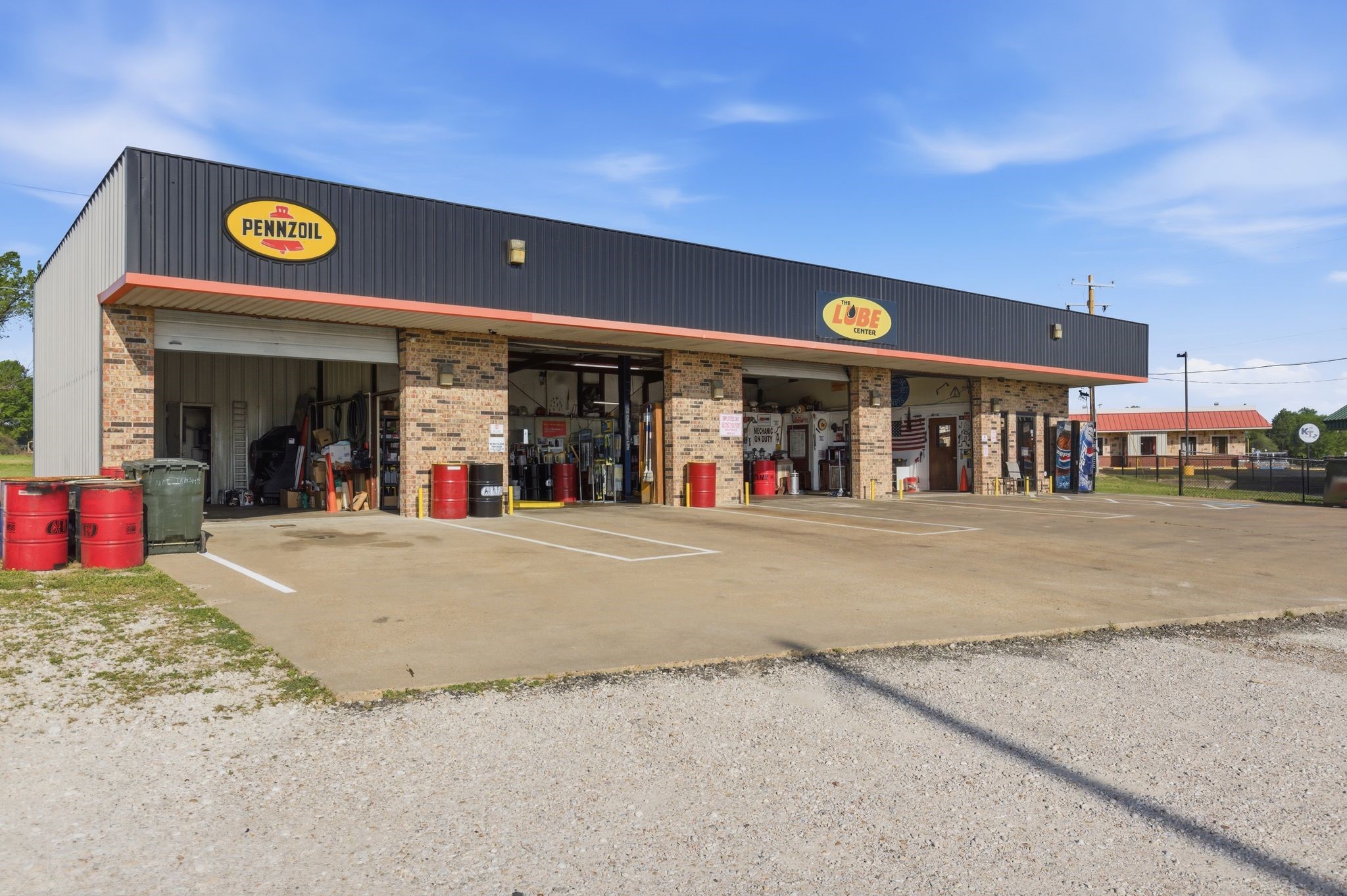 319 W Lennon Drive Emory TX 75440