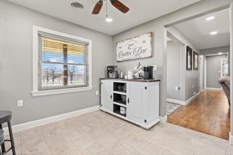 1641 E Henderson Street Cleburne TX 76031