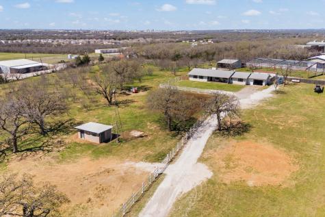 1641 E Henderson Street Cleburne TX 76031