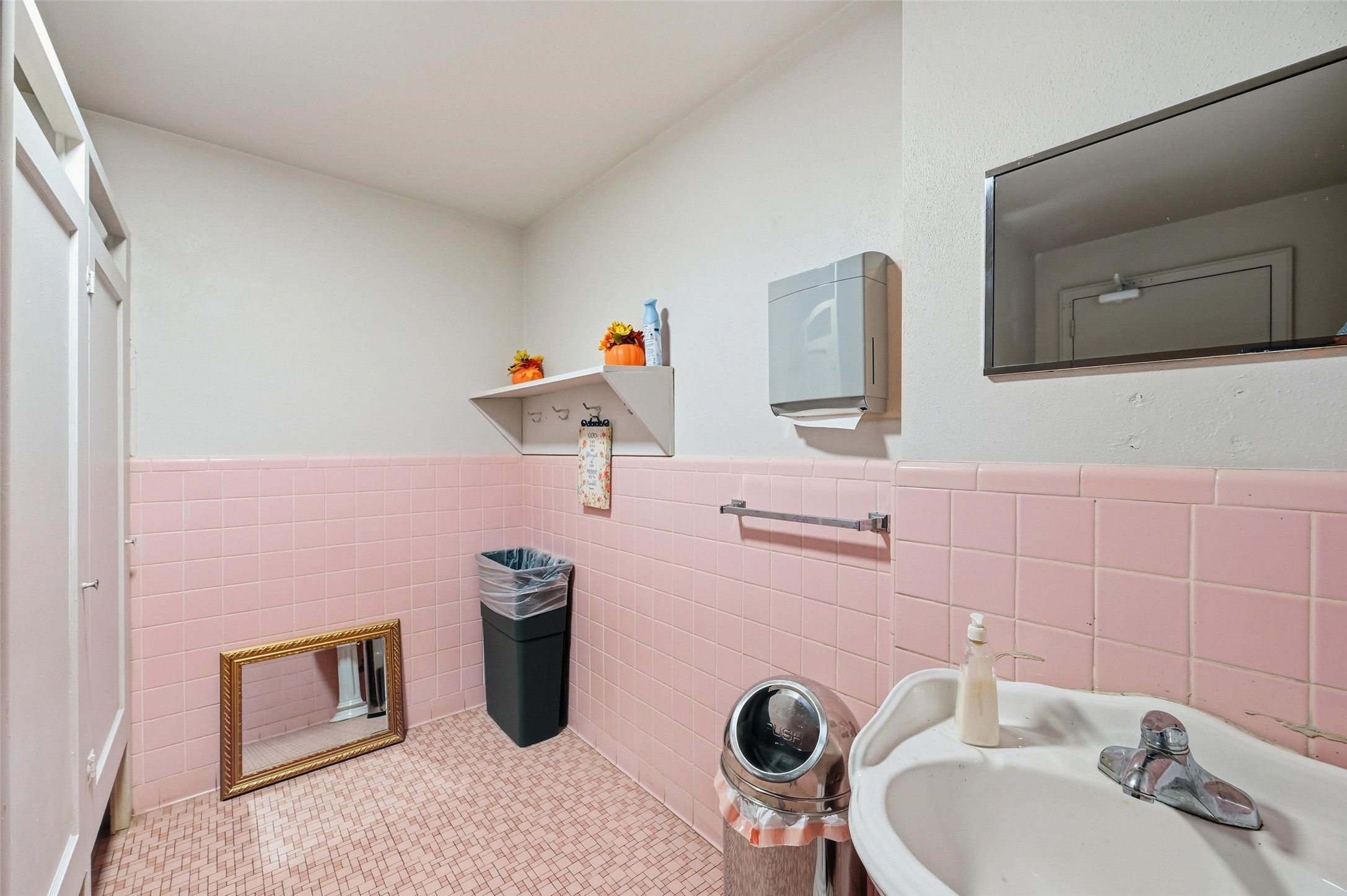 1519 Circle Park Boulevard Fort Worth TX 76164