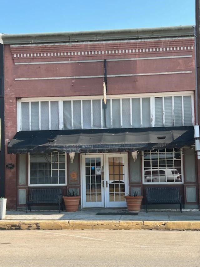 112 W Grand Street Whitewright TX 75491