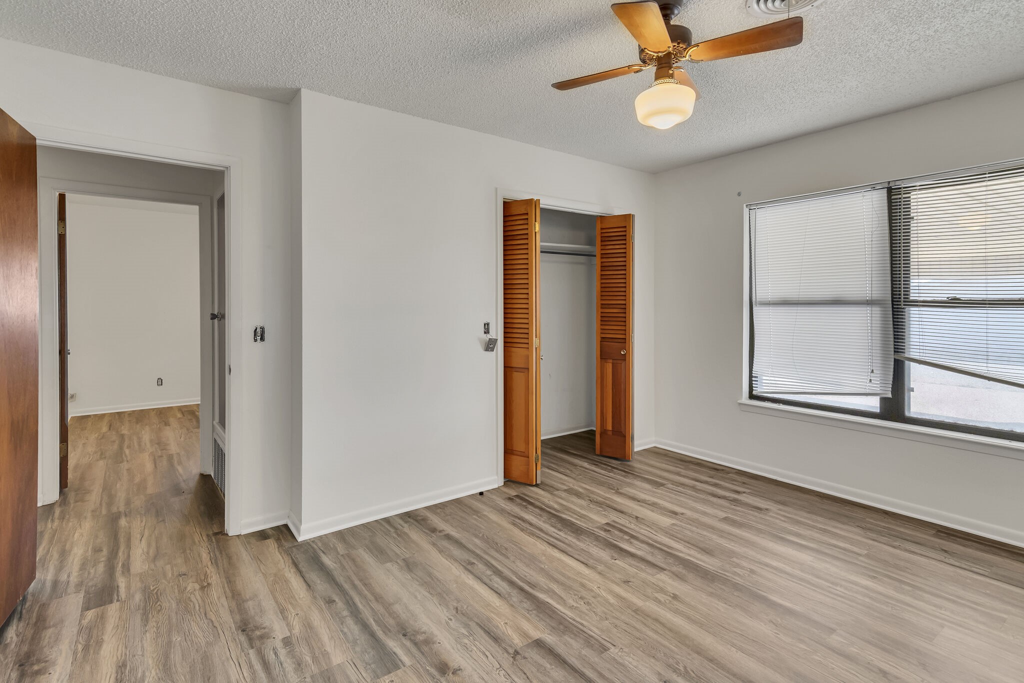 1992 N Us Highway 287 Decatur TX 76234