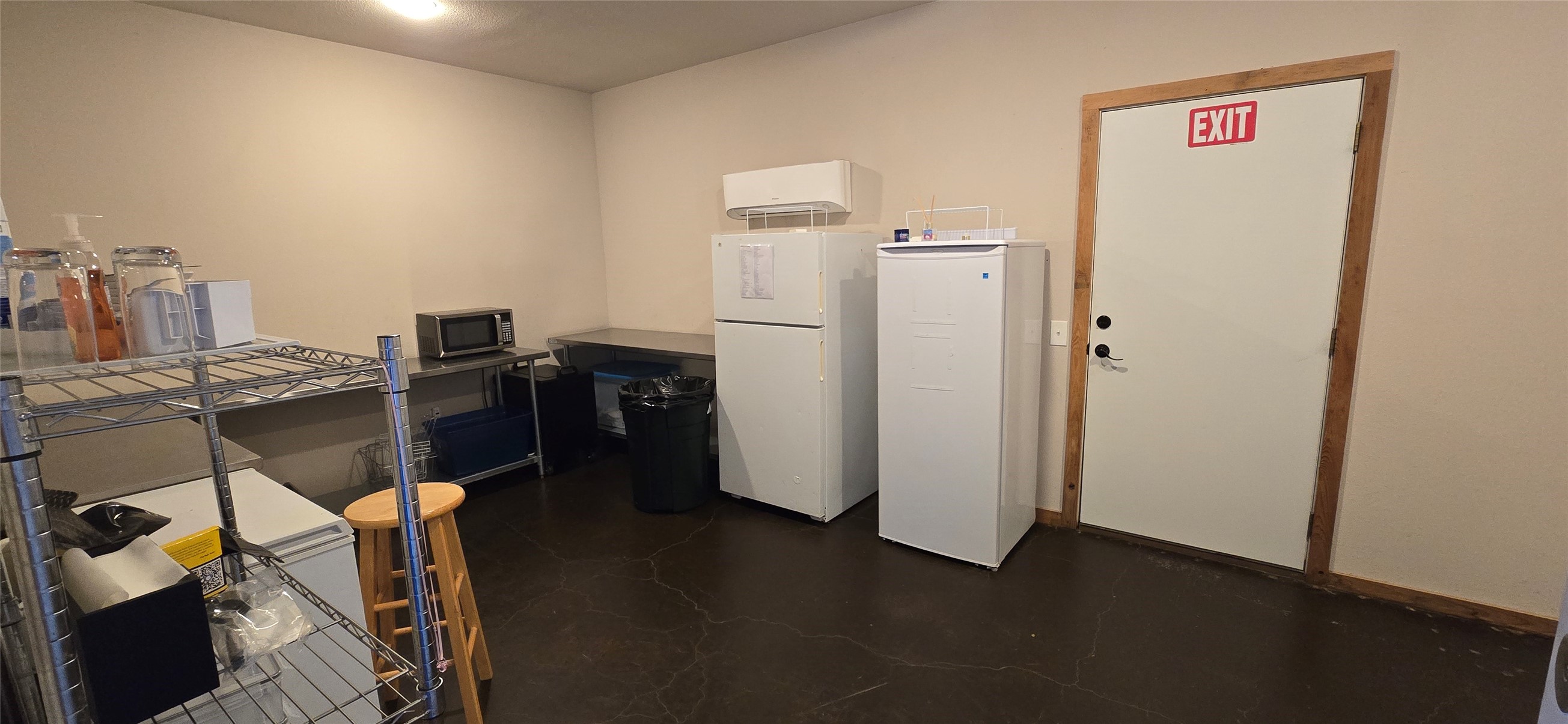 18351 Creekview Road Sanger TX 76266