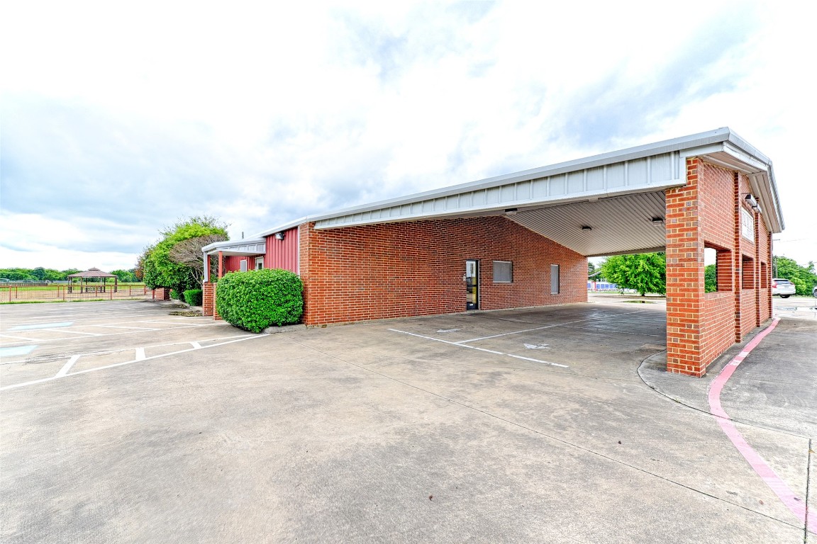 11663 W Highway 175 Crandall TX 75114