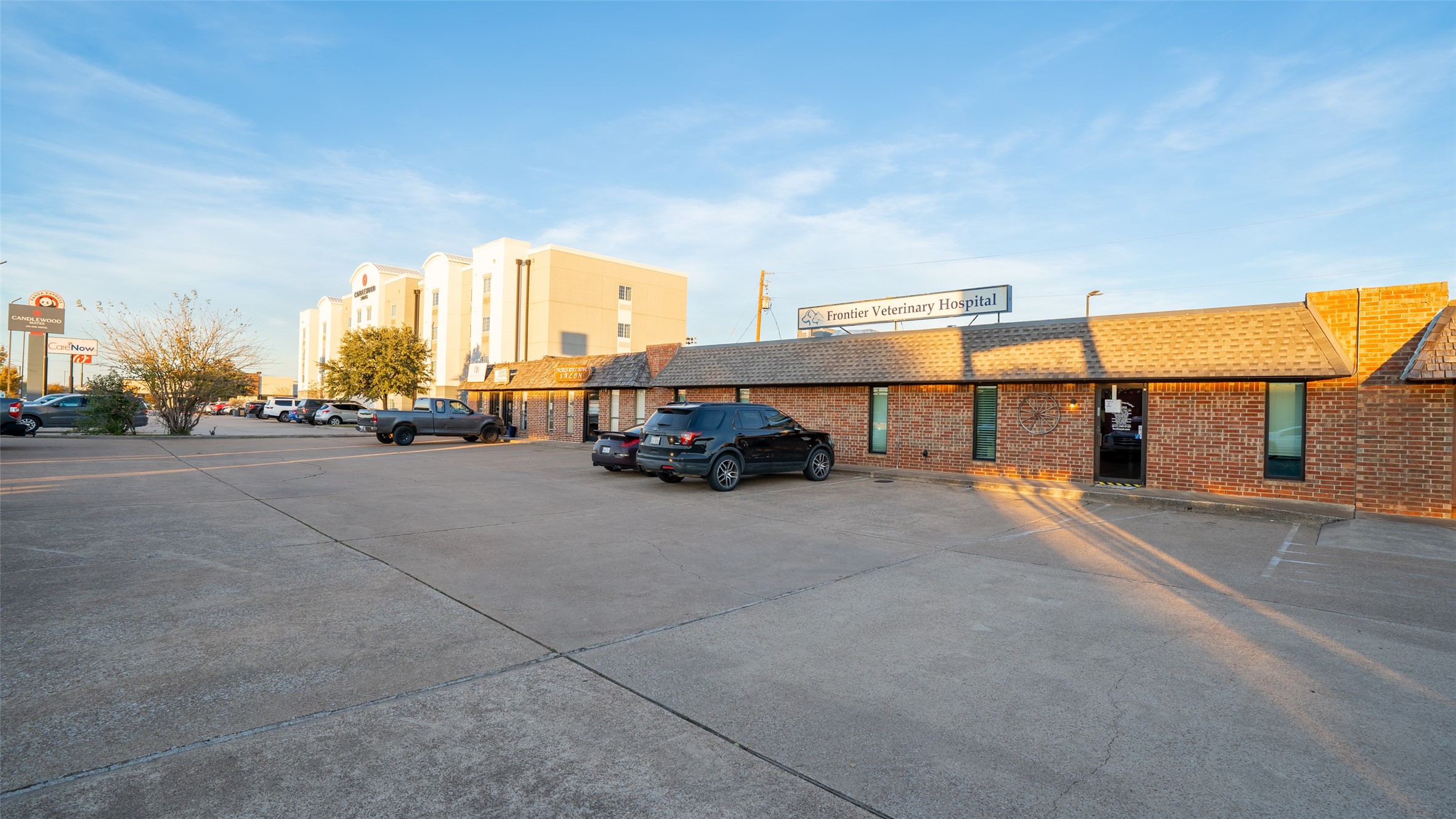 316 N Jim Wright Freeway White Settlement TX 76108