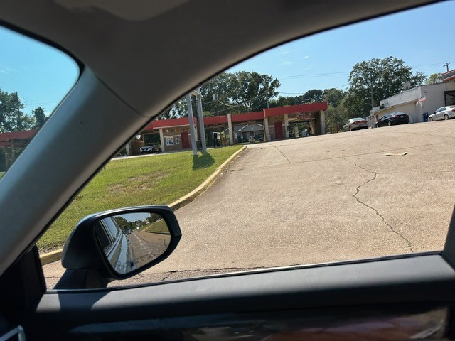 511 W M Watson Daingerfield TX 75638