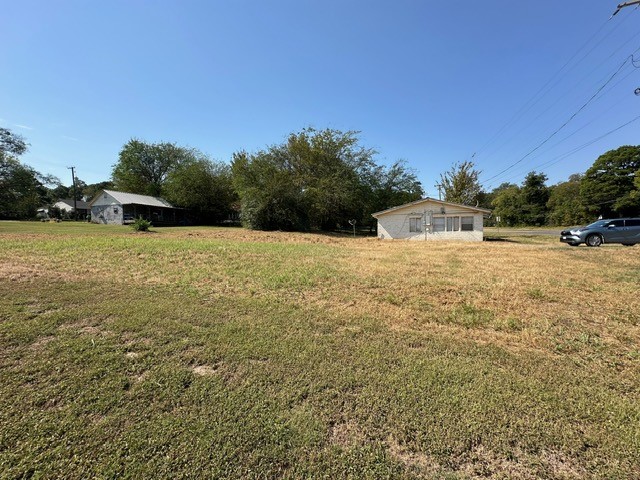 511 W M Watson Daingerfield TX 75638