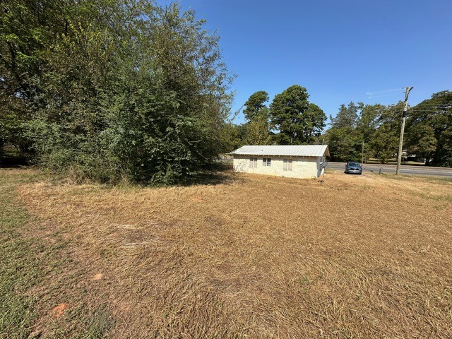 511 W M Watson Daingerfield TX 75638