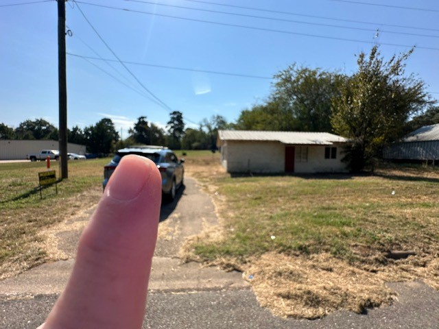511 W M Watson Daingerfield TX 75638