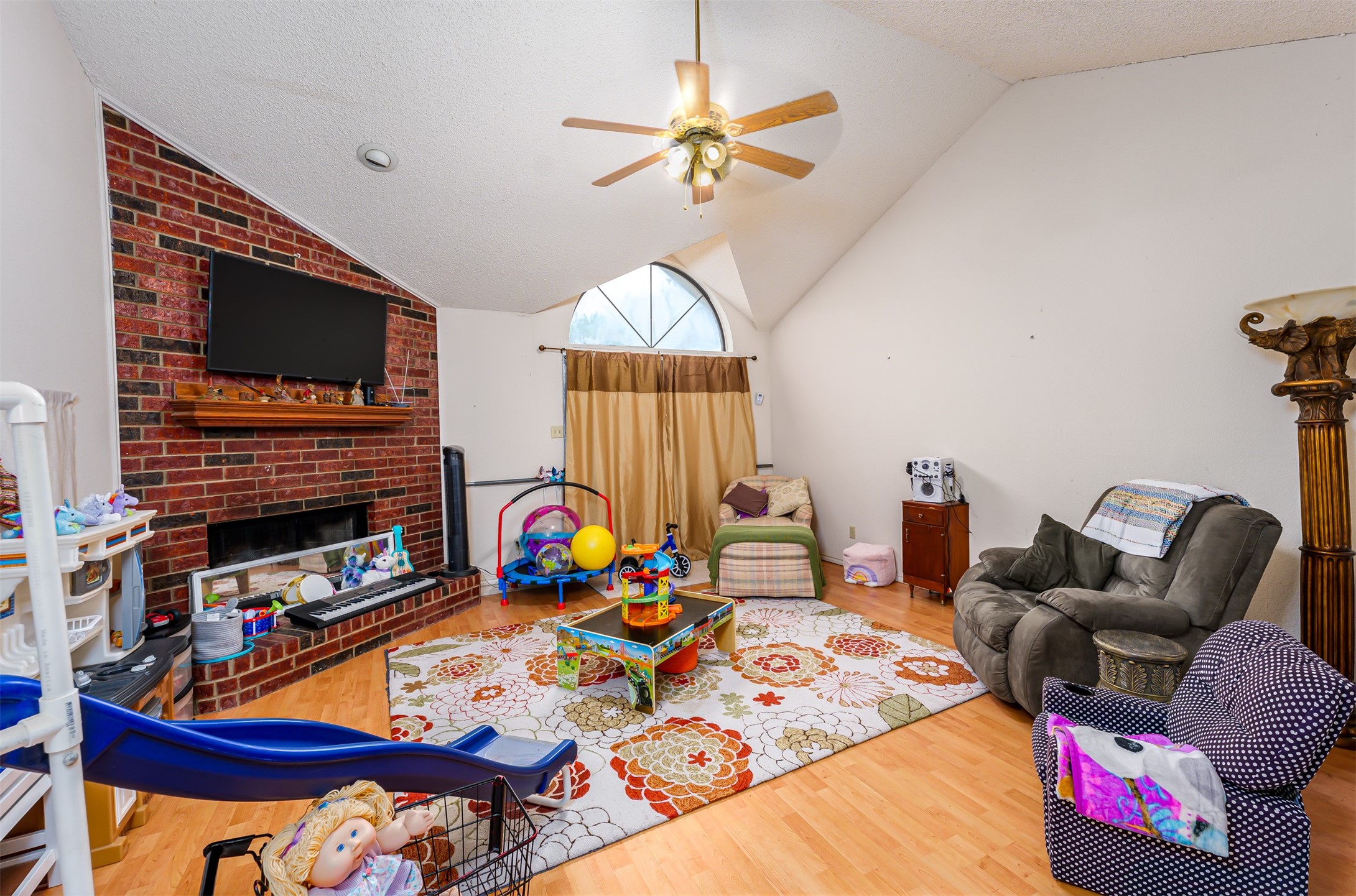 601 Houston School Road Red Oak TX 75154