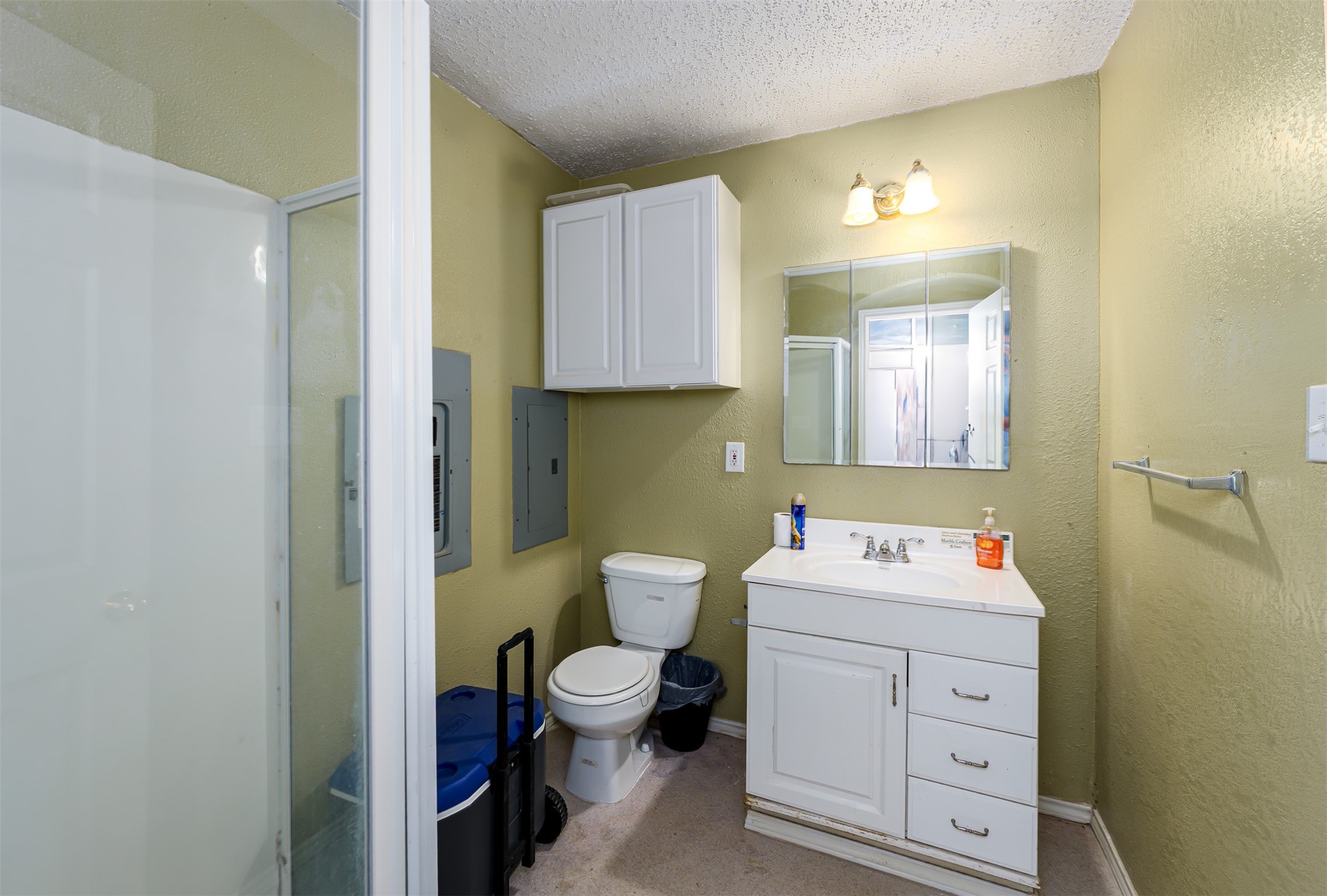 601 Houston School Road Red Oak TX 75154