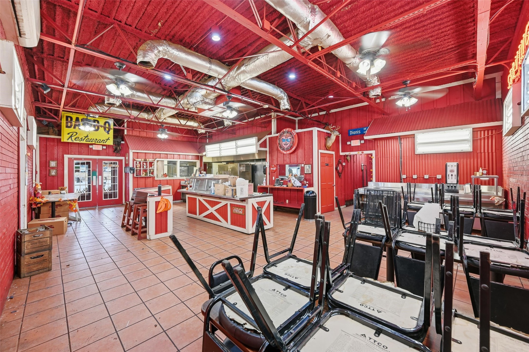 565 W Bedford Euless Road Hurst TX 76053