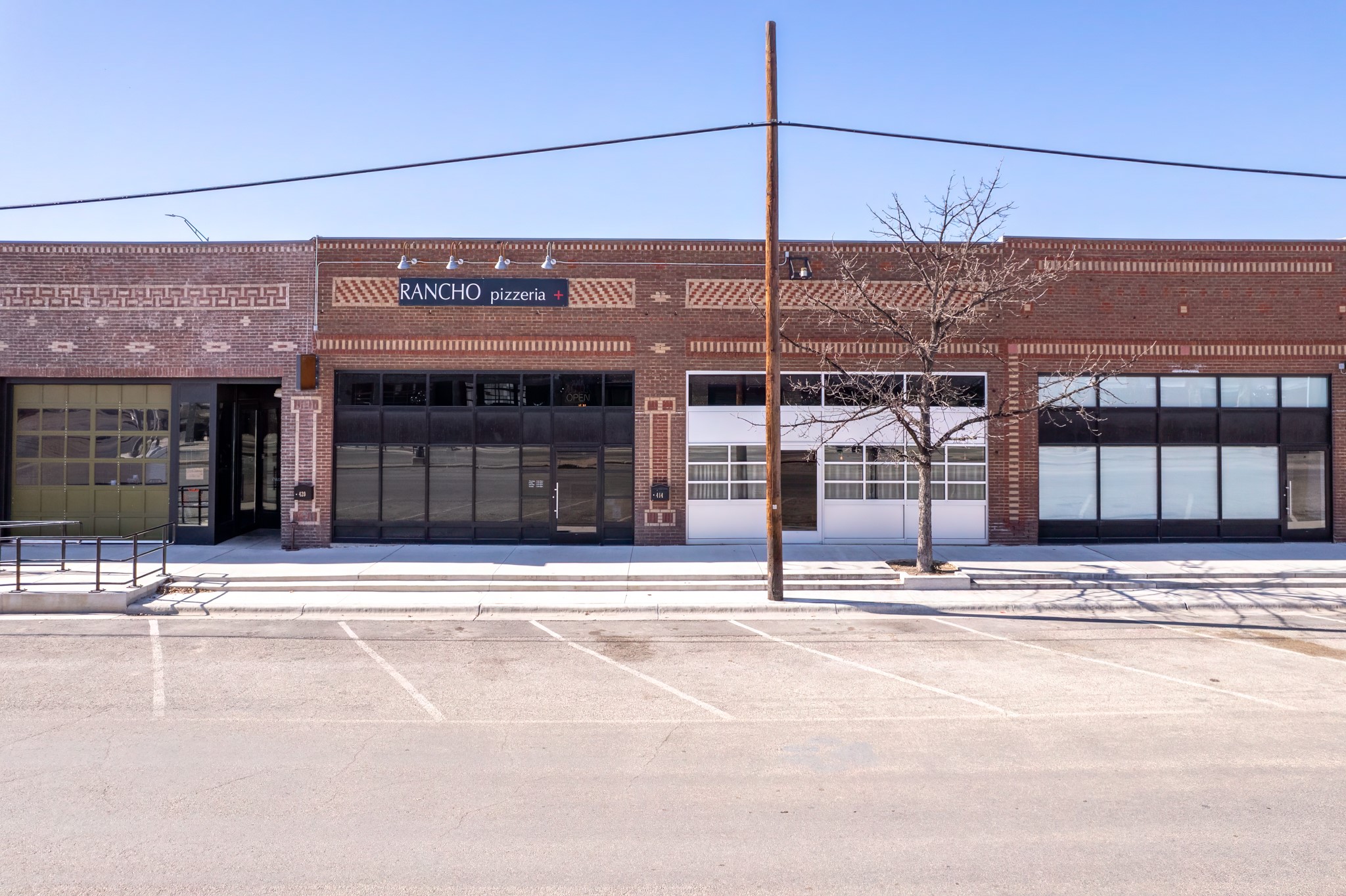 414 S Commerical Avenue Coleman TX 76834