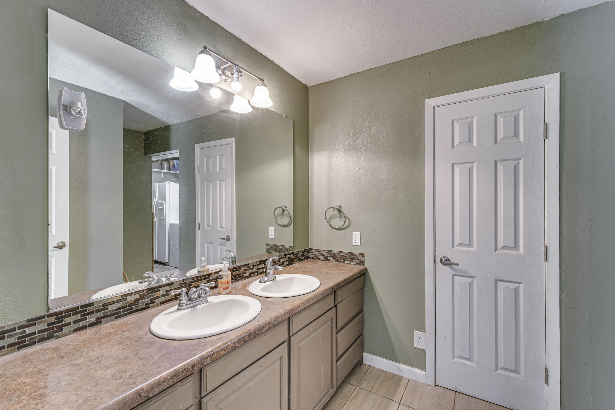 207 Ovilla Road Waxahachie TX 75167