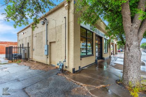382 Chestnut Street Abilene TX 79602