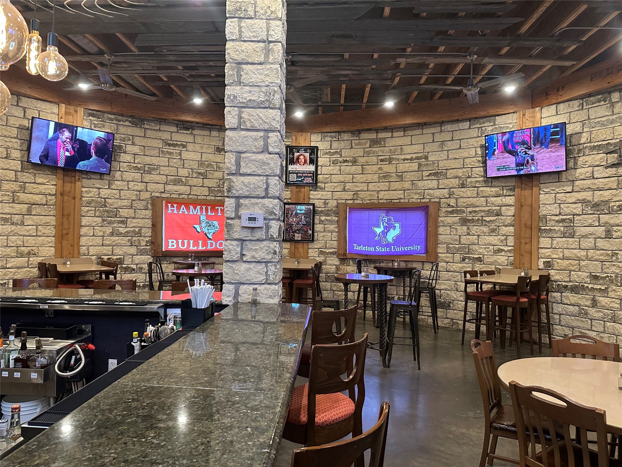 110 S Bell Street Hamilton TX 76531