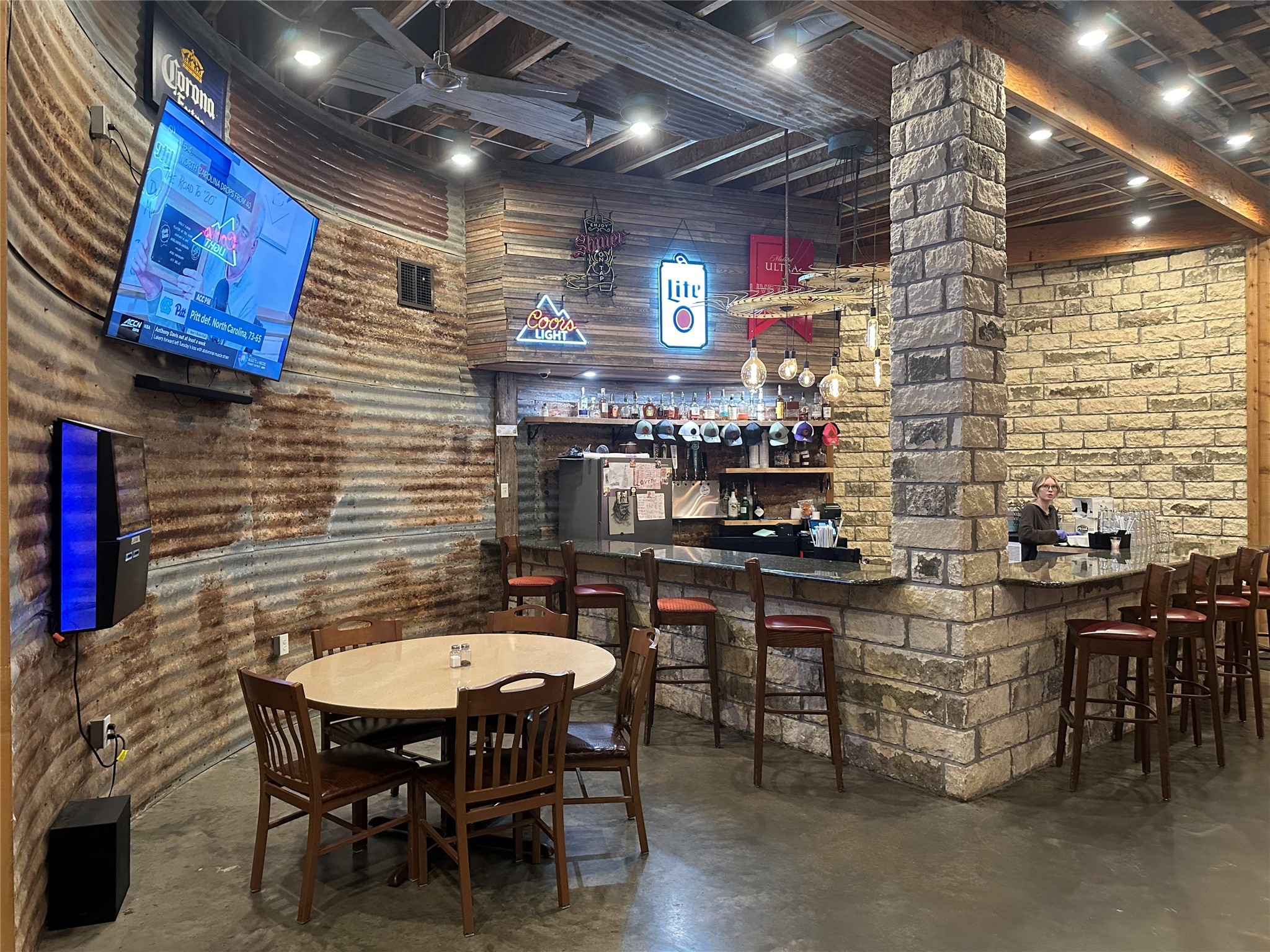 110 S Bell Street Hamilton TX 76531