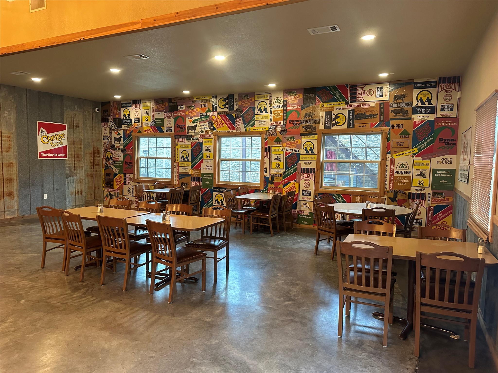 110 S Bell Street Hamilton TX 76531