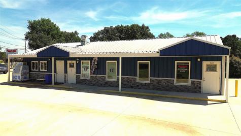 1721 N Edwards Avenue Mt Pleasant TX 75455
