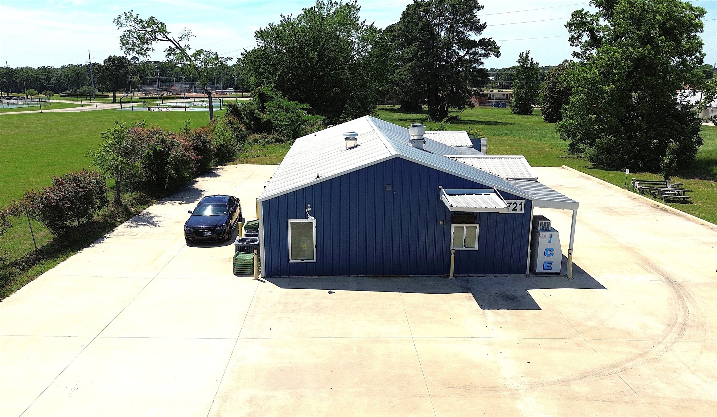 1721 N Edwards Avenue Mt Pleasant TX 75455