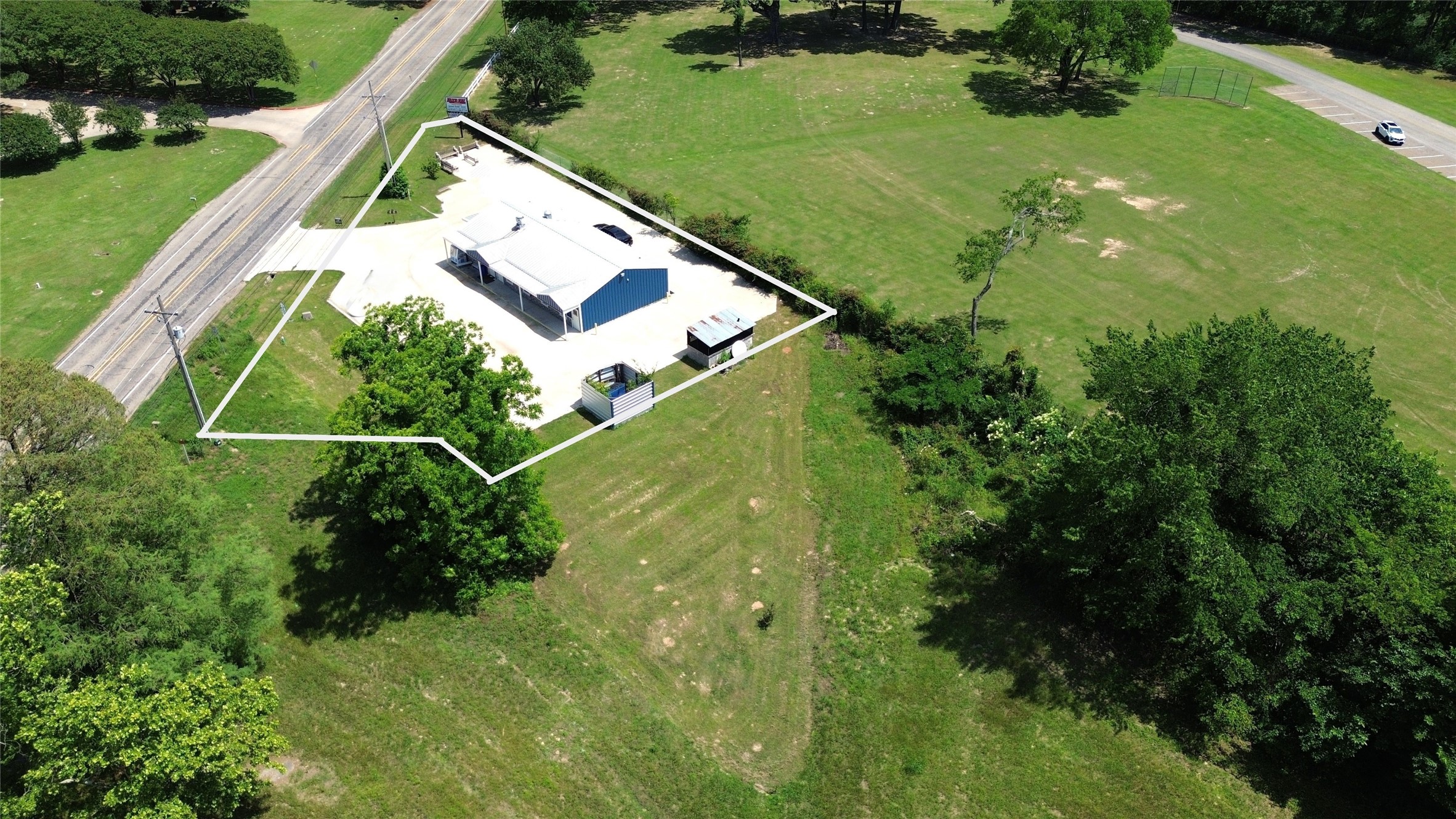 1721 N Edwards Avenue Mt Pleasant TX 75455