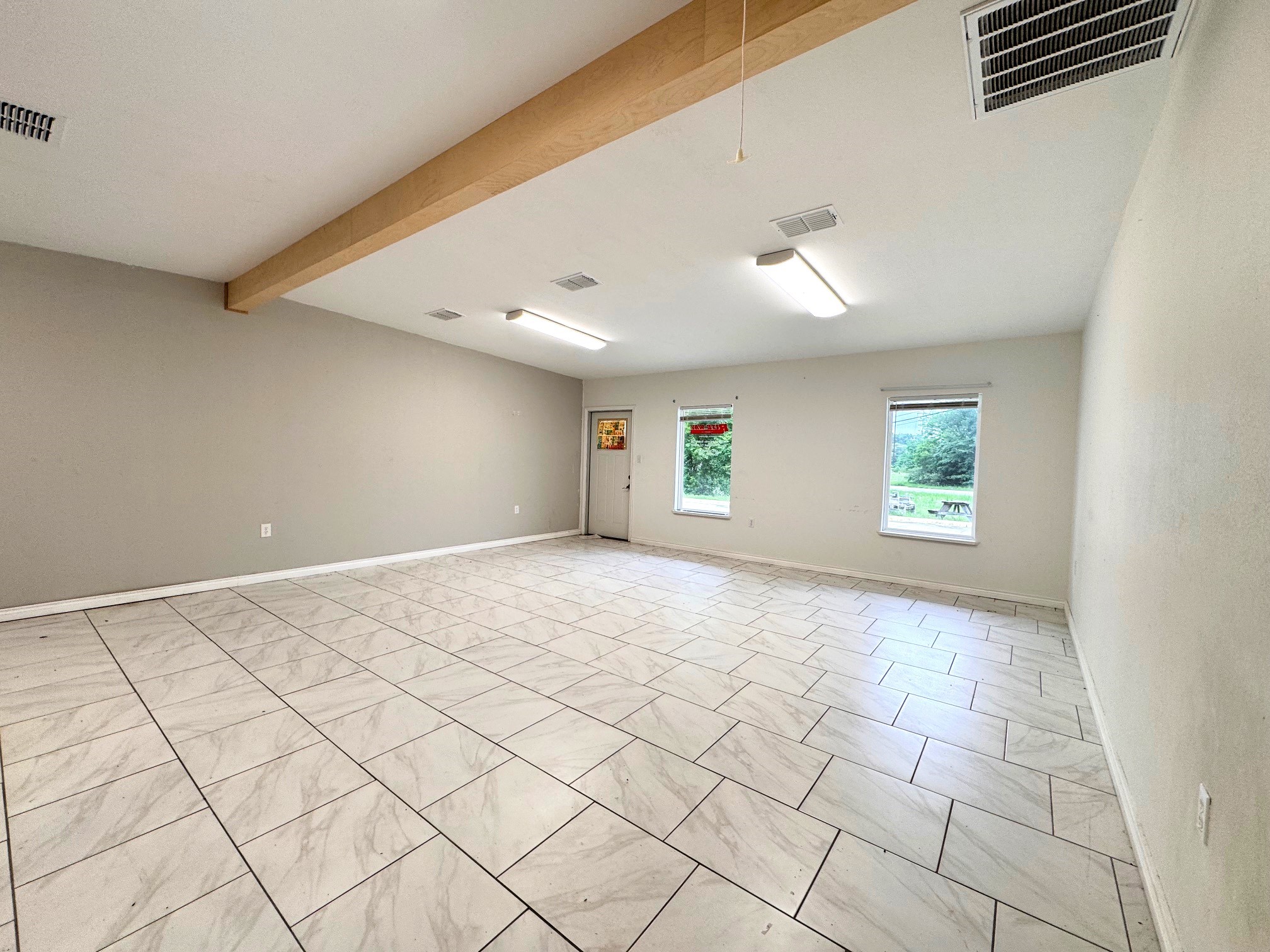 1721 N Edwards Avenue Mt Pleasant TX 75455