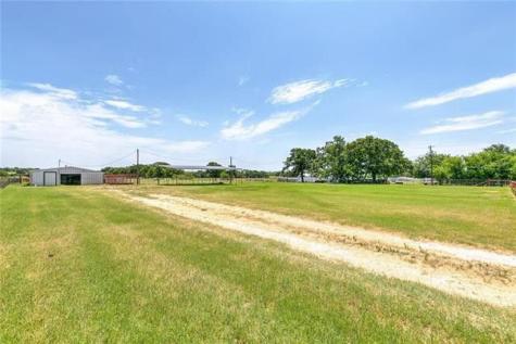 4696-B N Highway 377 Stephenville TX 76401