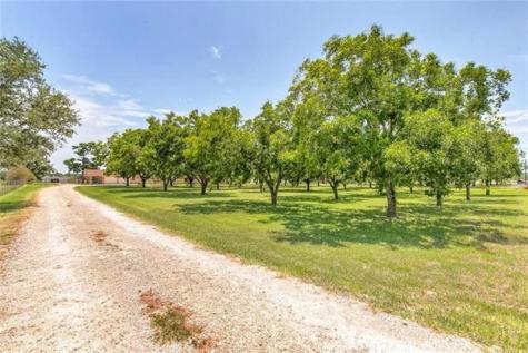 4696-B N Highway 377 Stephenville TX 76401