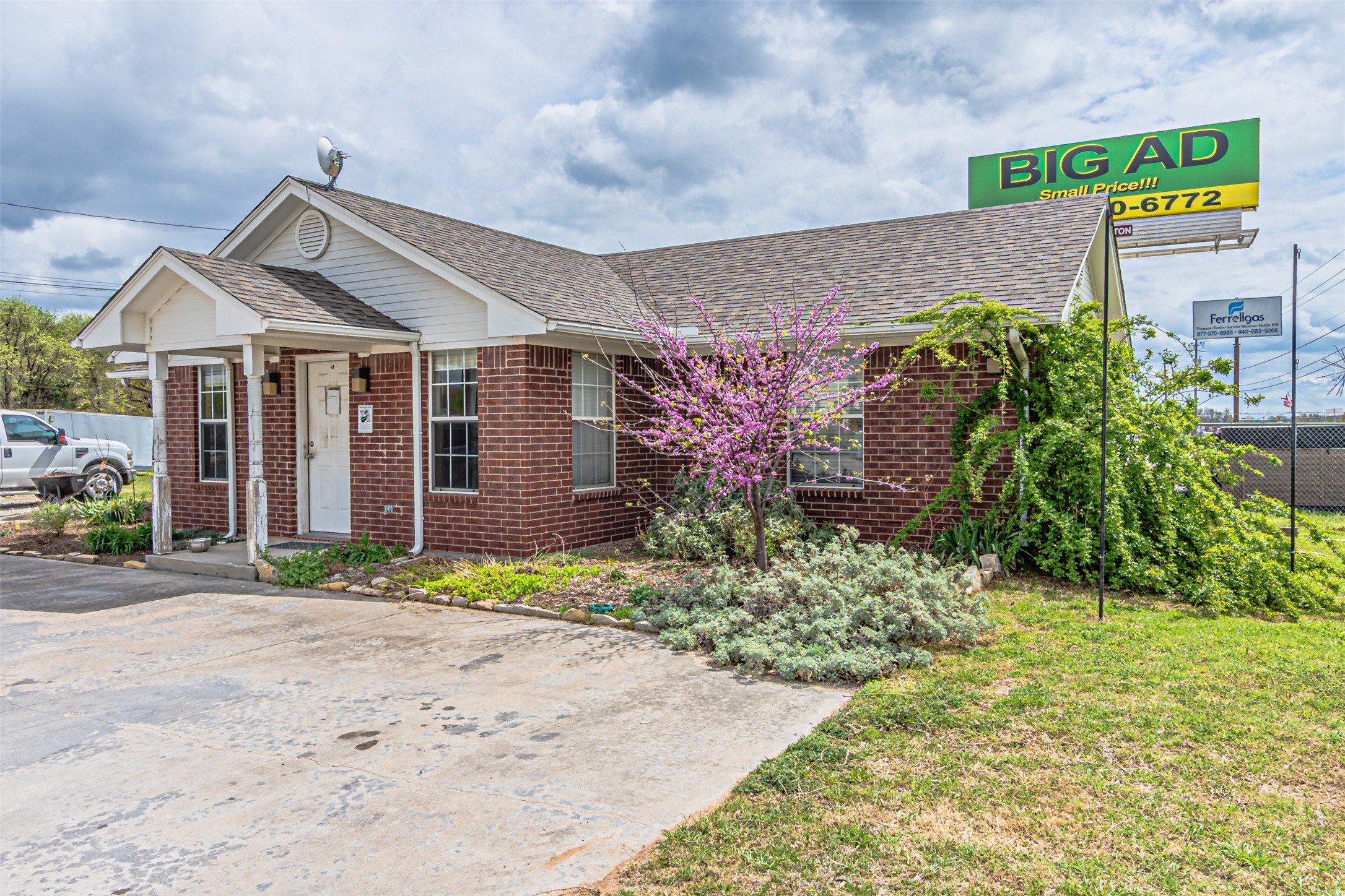 3269 S State Highway 101 Highway Bridgeport TX 76426