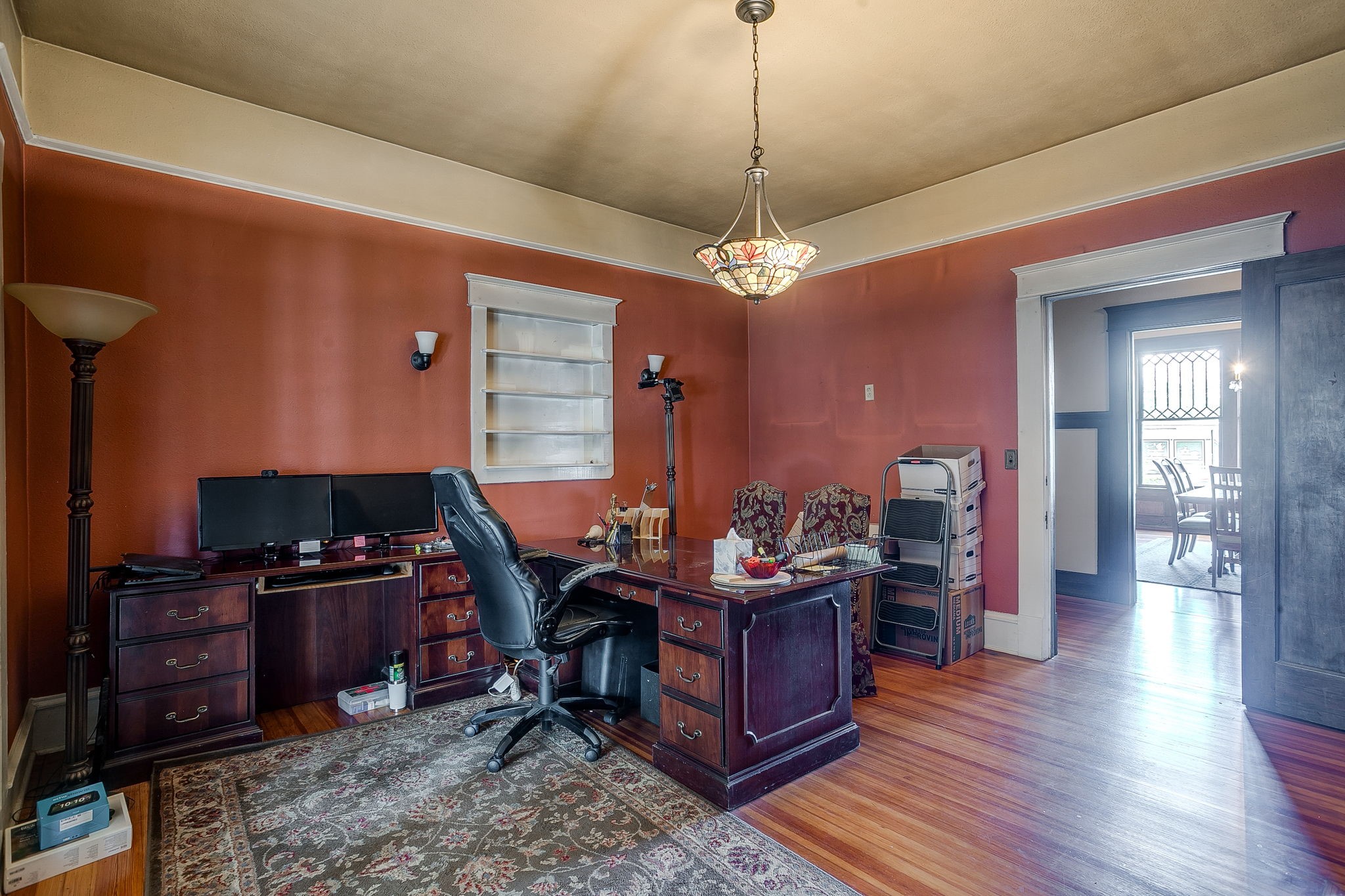 106 S Jones Street Granbury TX 76048