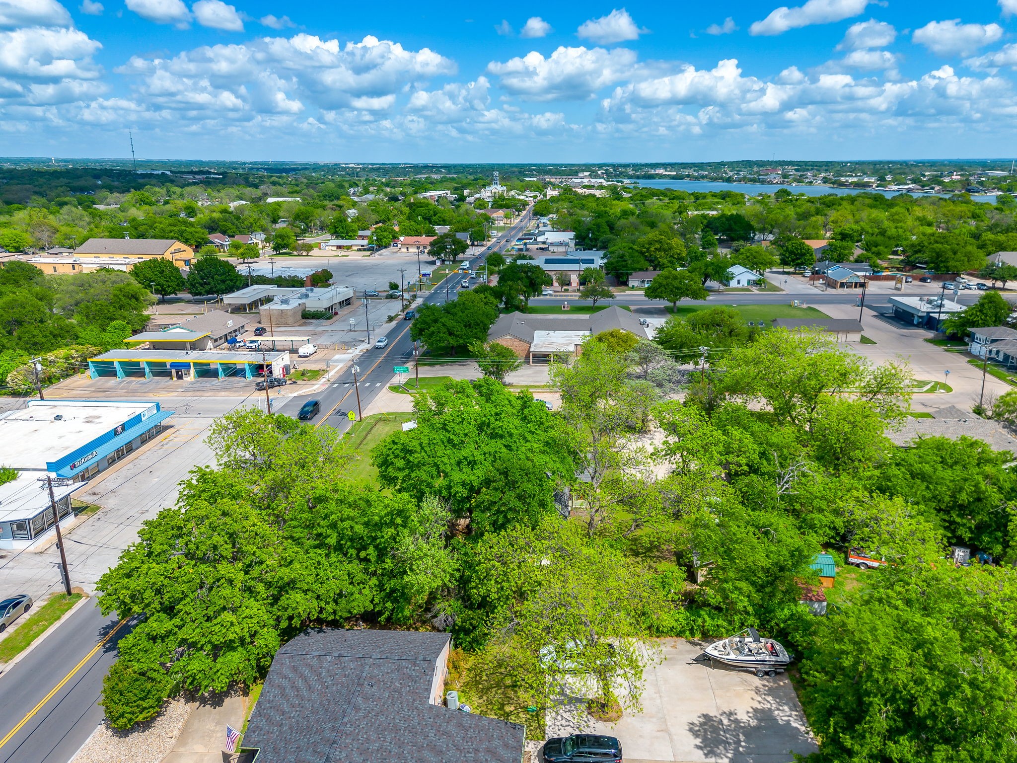 106 S Jones Street Granbury TX 76048