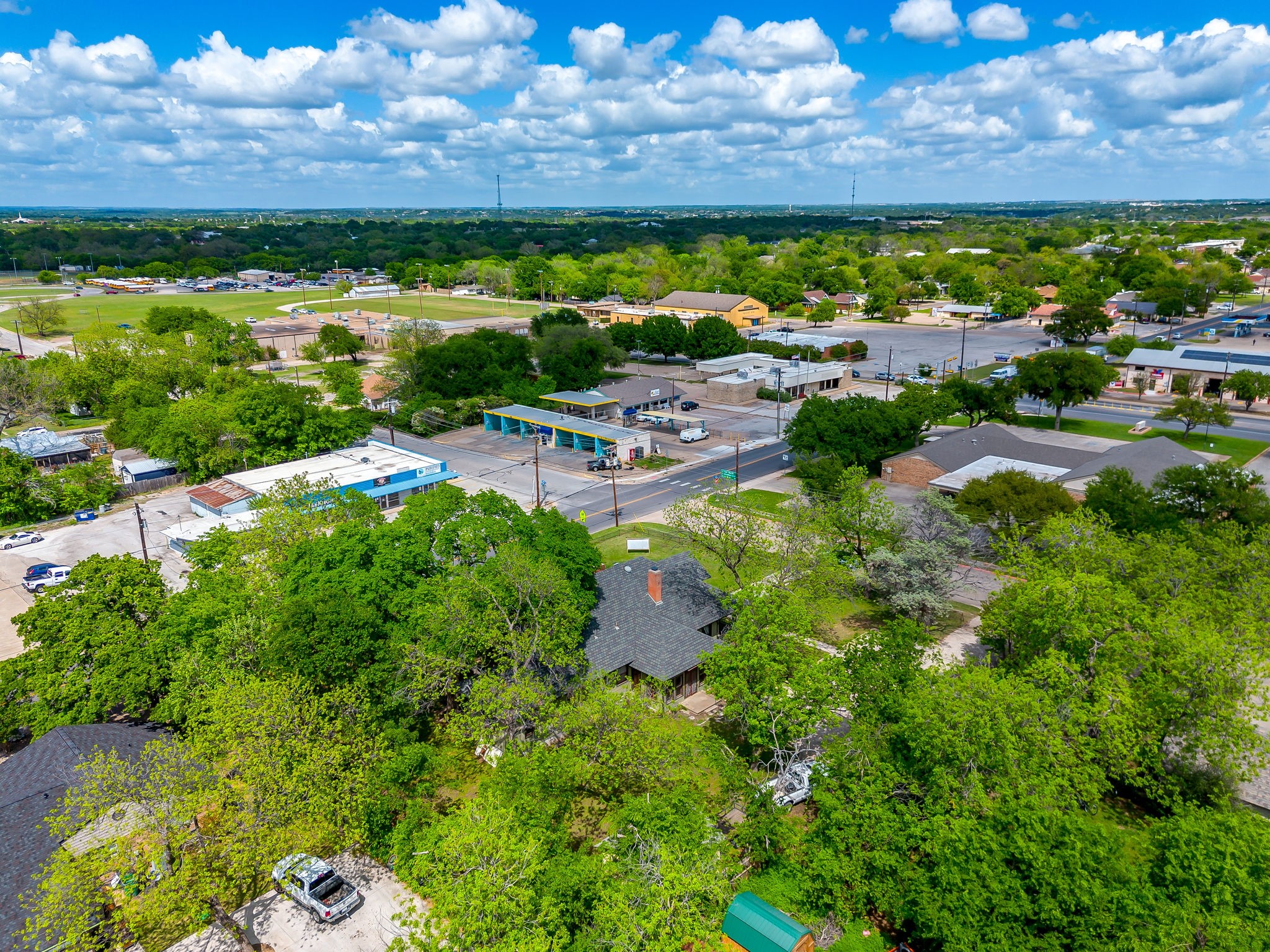 106 S Jones Street Granbury TX 76048