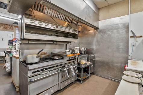 318 N Main Street Bonham TX 75418