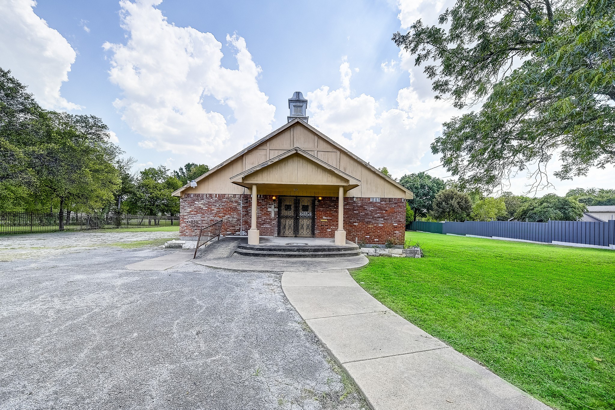 1338 Hortense Avenue Dallas TX 75216