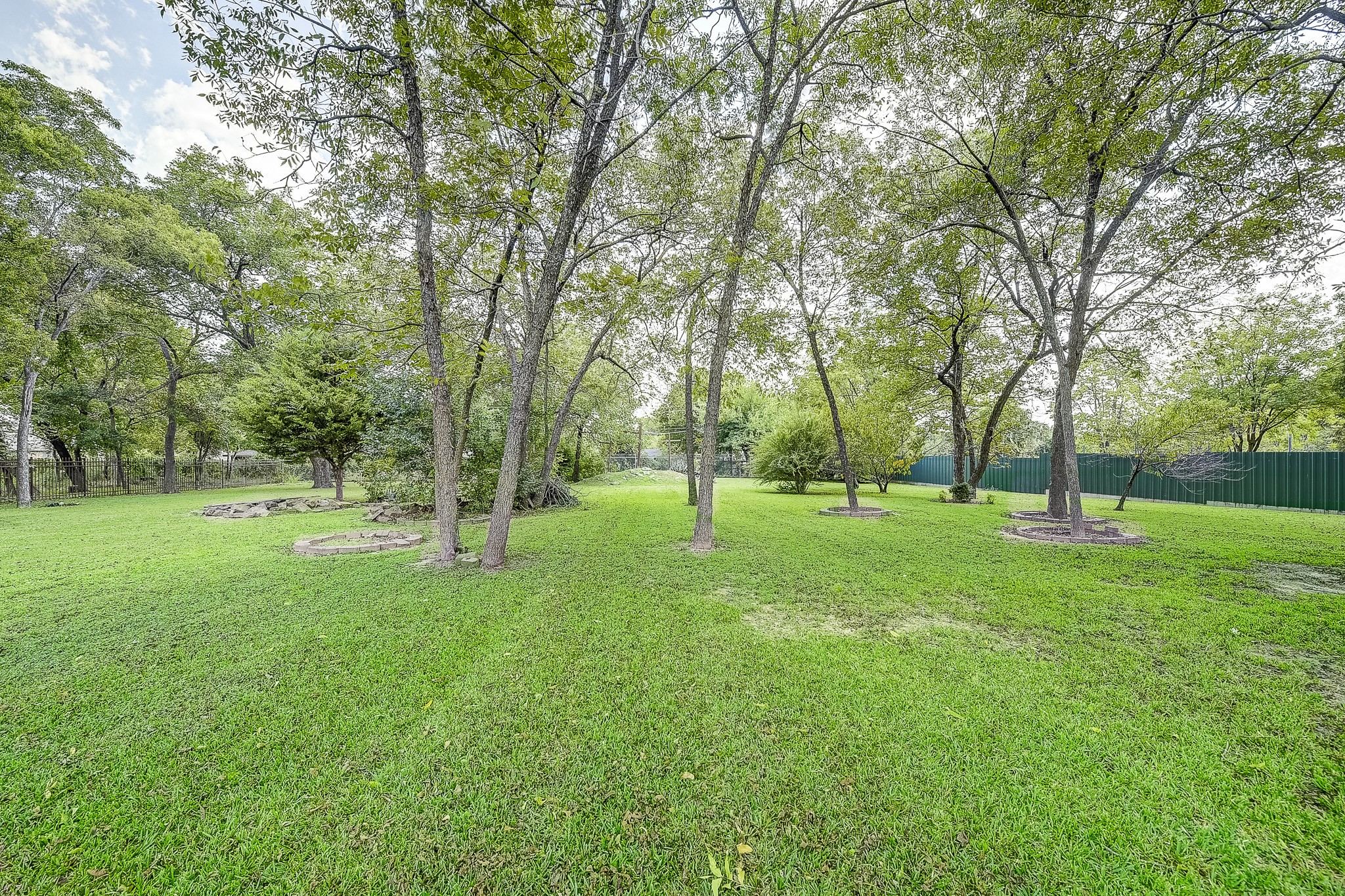 1338 Hortense Avenue Dallas TX 75216