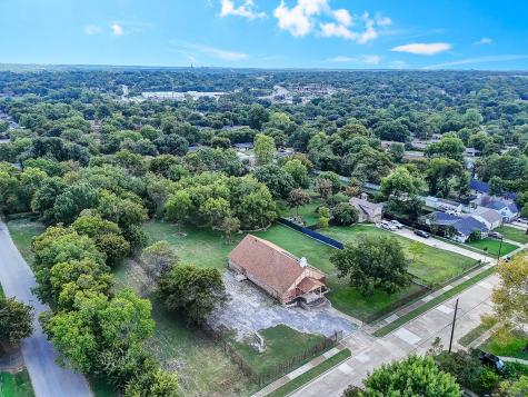 1338 Hortense Avenue Dallas TX 75216