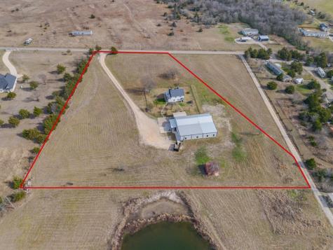 1840 County Road 4309 N Greenville TX 75401