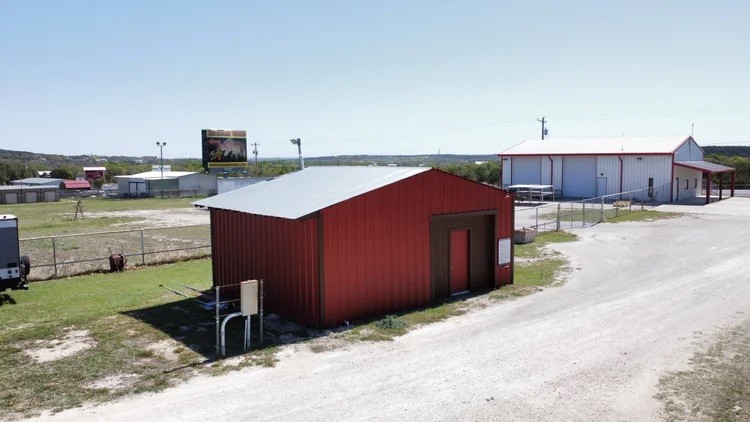1607 Us 67 Glen Rose TX 76043
