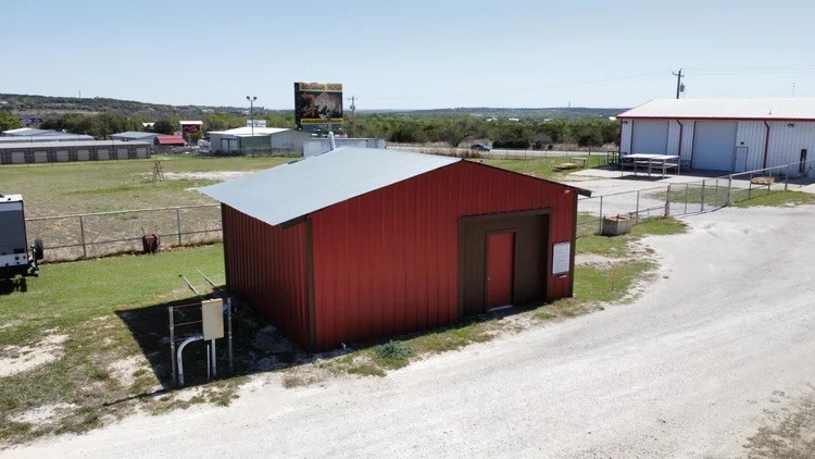 1607 Us 67 Glen Rose TX 76043